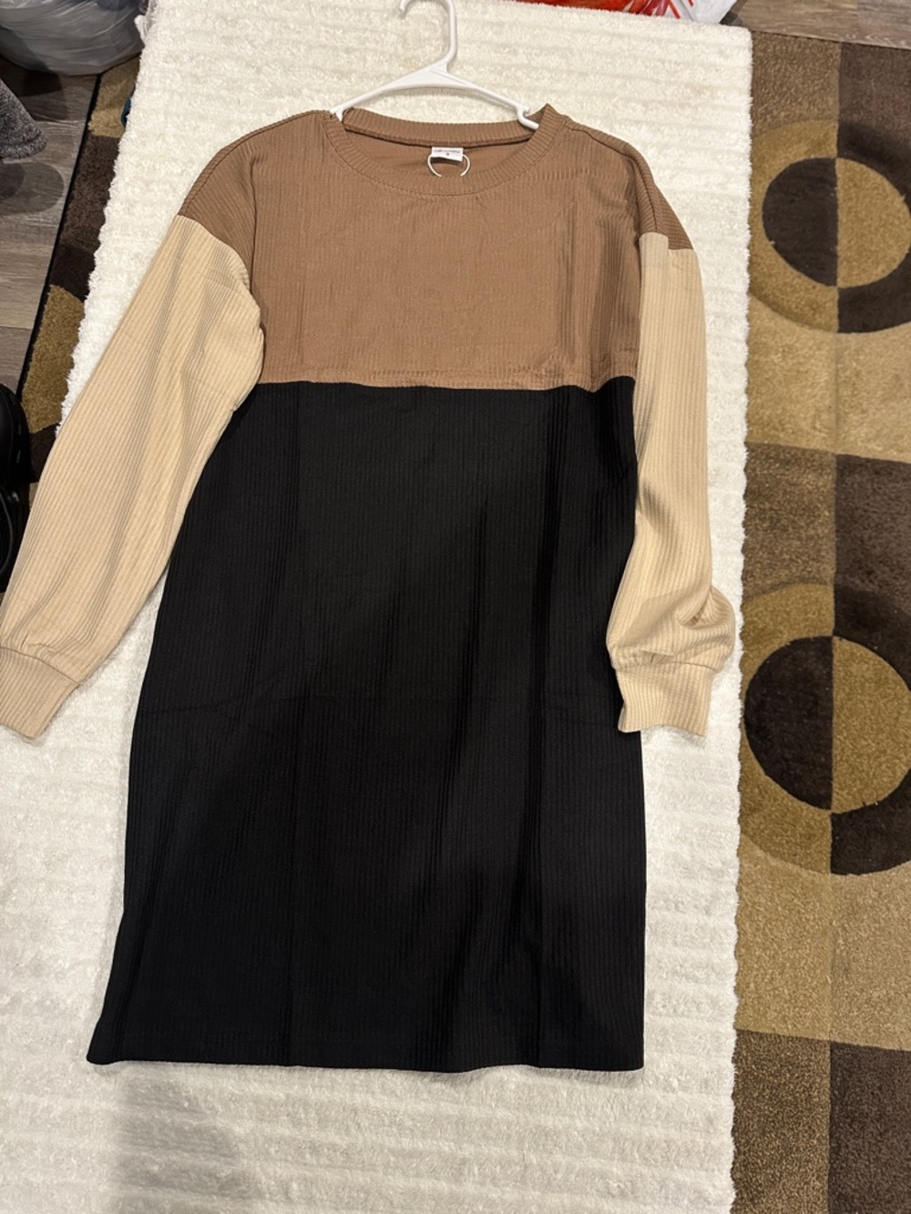 Colorblock Ribbed Long-Sleeve Dress in Black, Brown & Cream